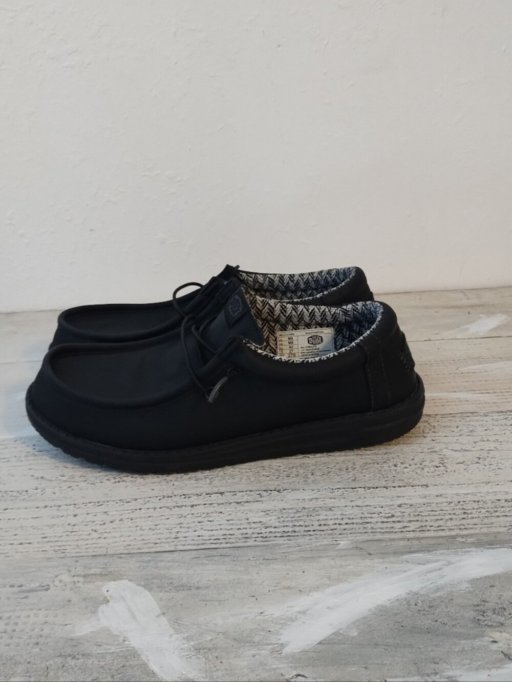 Hey Dude Men's Wally Classic Black Shoes U.S.A size 9 men's (UK size men's 8
